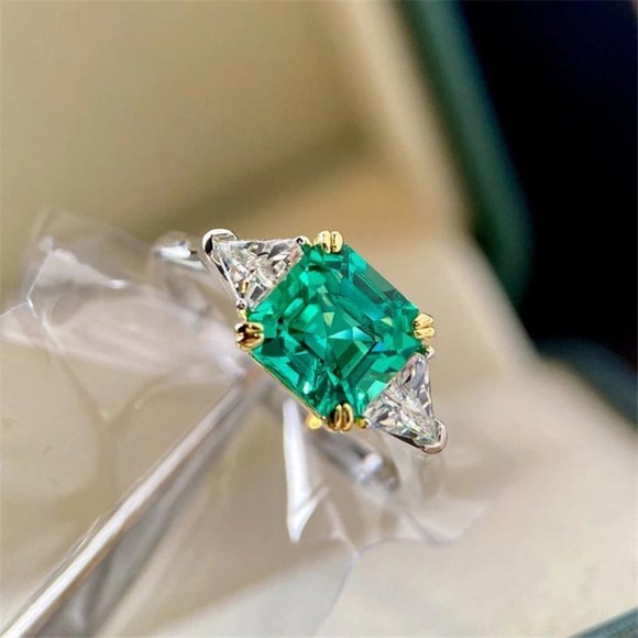 Emerald Ring, Green Stone Ring, Promise Ring, Birthstone Ring, Bling Ring - Picture 5 of 7